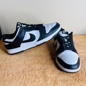 Nike Dunk Low Retro Panda Black/White Sneakers-Men's 10 DD1391-100
